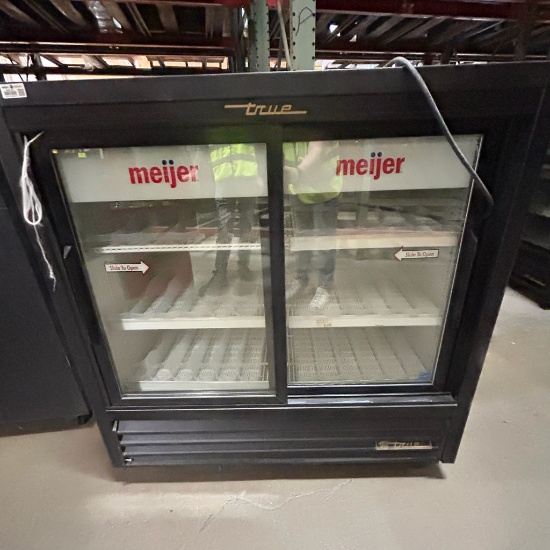 Lot of 3 True beverage cooler GDM-41C-48