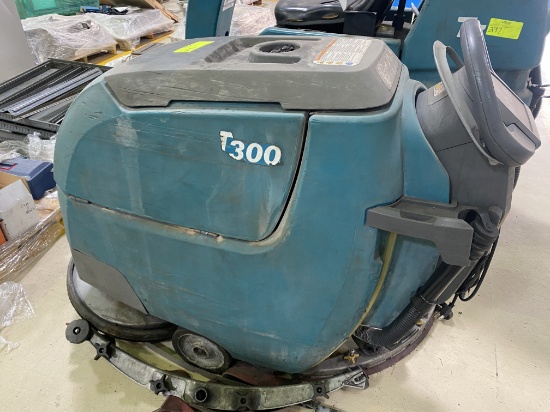Tennant T300 Floor Scrubber