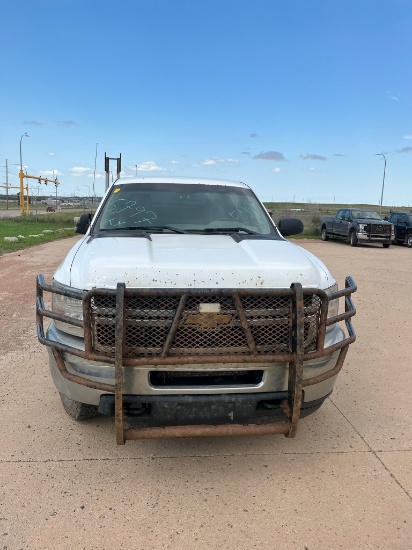 Watford, ND- 2013 Chev 2500 Pickup