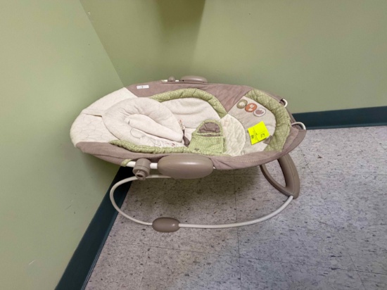 Baby bouncer