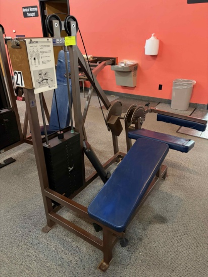 Eagle Horizontal Leg Curl Machine