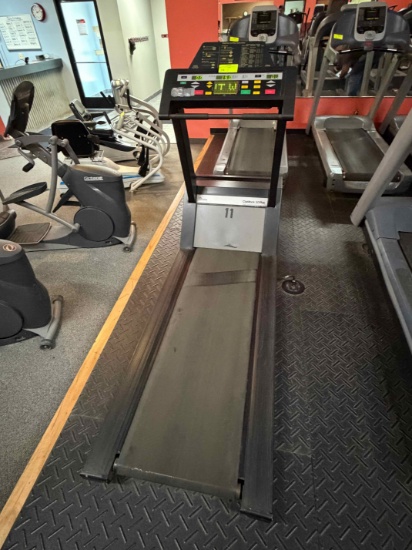 Quinton ClubTrack 3.0 Plus Treadmill