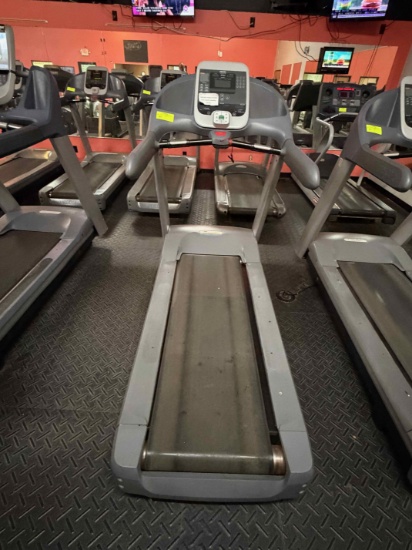 Precor 956i Treadmill