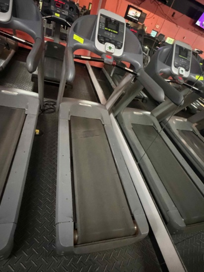 Precor 956i Treadmill