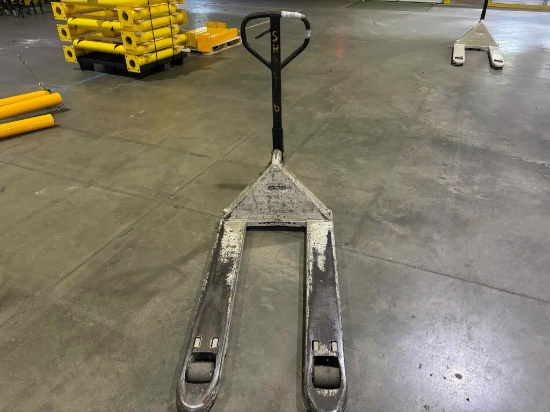 Crown Manual Pallet Jack