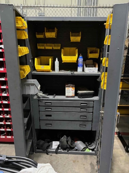 Heavy Duty 2 Door Metal Tool Cabinet