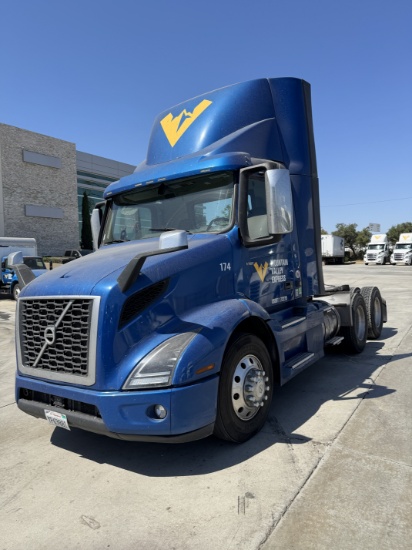 2023 VOLVO VNR Daycab Body Type: Chassis