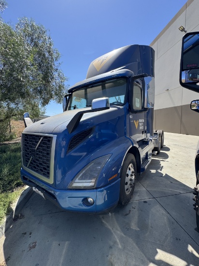 2020 VOLVO VNR Daycab Body Type: Chassis