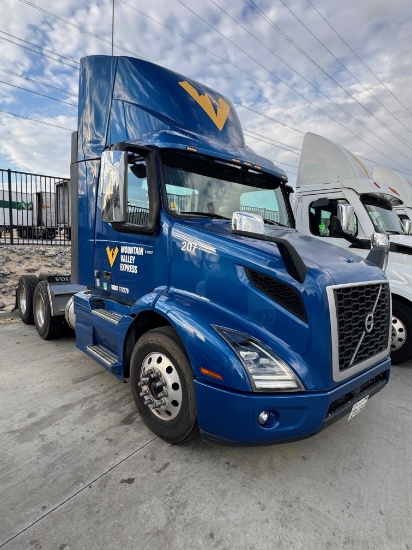 2024 Volvo VNR Daycab Body Type: Chassis