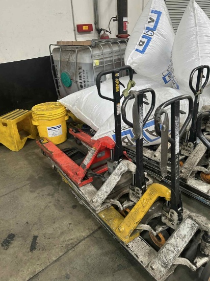 (4) Pallet Jacks