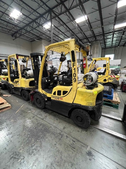 2022 Yale Forklift