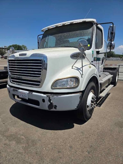 2019 Freightliner M2 112 Daycab