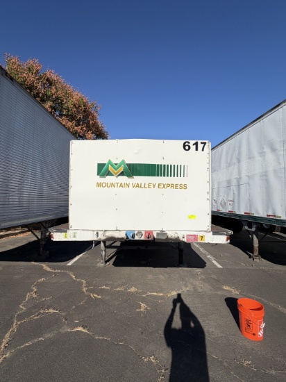 1986 Utility Flatbed Trailer (Flatbed)