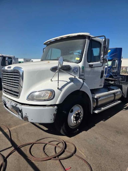 2019 Freightliner M2 112 Daycab
