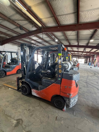 2023 Toyota 8FGCU32 Forklift