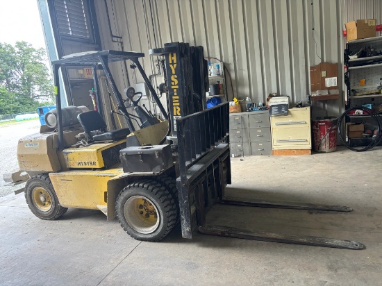 Hyster LP Forklift