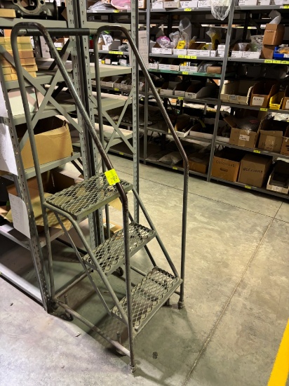 Rolling Ladder