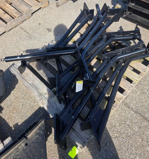 Sprayer Boom Rests for Mako/SpraCoupe