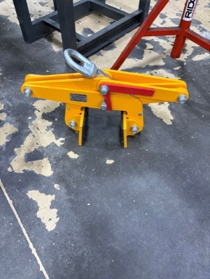 Abaco Scissor Clamp