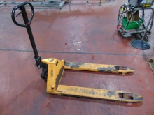 Global Hydraulic Pallet Truck