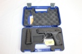 Smith & Wesson M&P 40 .40 Cal. Pistol w/2 Mags & Box.