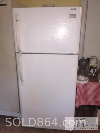 Frigidaire refrigerator with top freezer