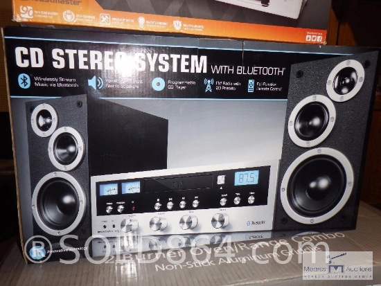 NEW - Bluetooth CD Stereo System
