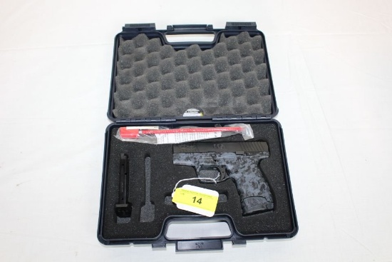 Walther PPS 9mm Pistol in Digital Camo w/6 & 7 Rd. Mags.