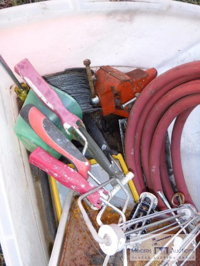 Mixed lot of paint supplies and hose