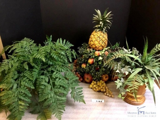 ASSORTED LOT - PLASTIC PLANTS AND FRUIT
