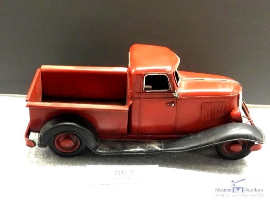 RED DIE CAST COLLECTIBLE -APPROX 10"