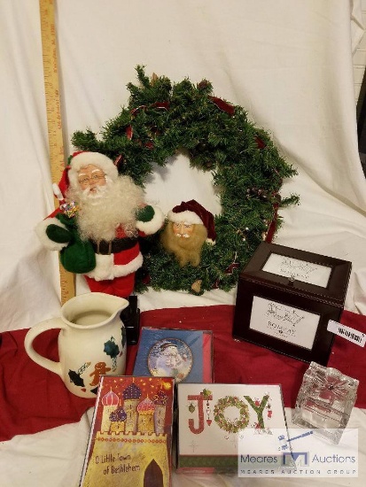 Santa Wreath and Christmas things