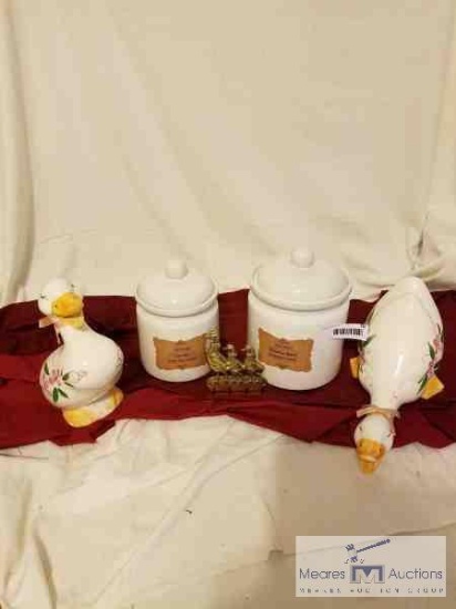 2 Ducks Tea and coffee canisters