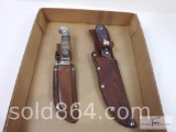 Lot of (2) - hunting knives with sheaths