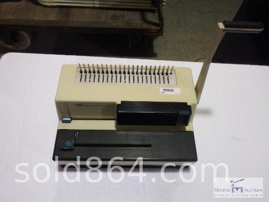 GBC Image-Maker 2000 plastic comb binder