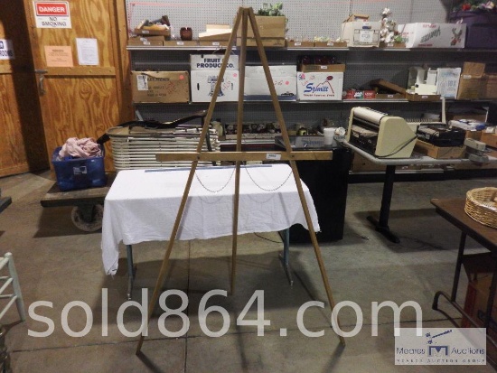 Wooden tripod-style easel