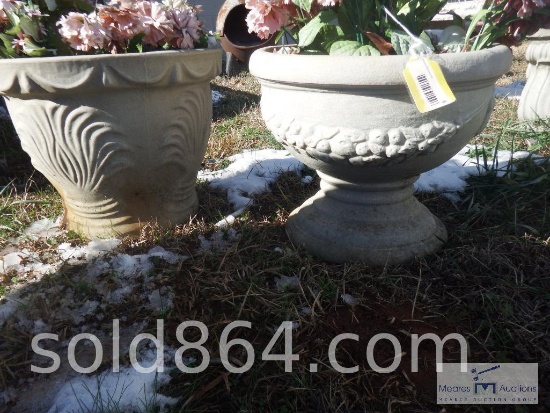 Group of (2) plastic planters