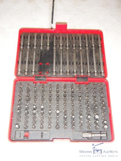 SCREWDRIVER BIT SET