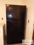 GE REFRIGERATOR