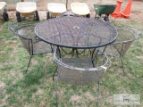 METAL FRAME TABLE WITH FOUR CHAIRS