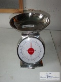 KITCHEN SCALE