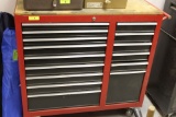 Craftsman Rolling Tool Chest w/15 Drawers.