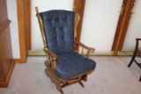 Glider/Rocker w/Cushion.