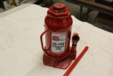 Big Red 20 Ton Hydraulic Jack.