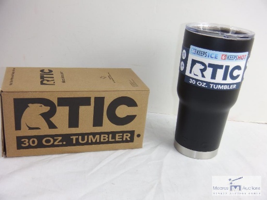 NEW - RTIC 30 ounce tumbler