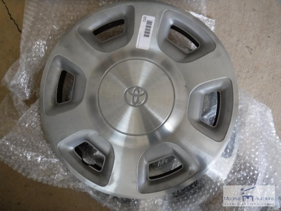 Set of (2) Toyota hubcaps
