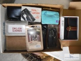 Large lot of gifts - key case - wallets