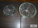 Group of (2) clear glass mixing bowls