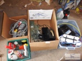 Large lot of cleaning items - wire