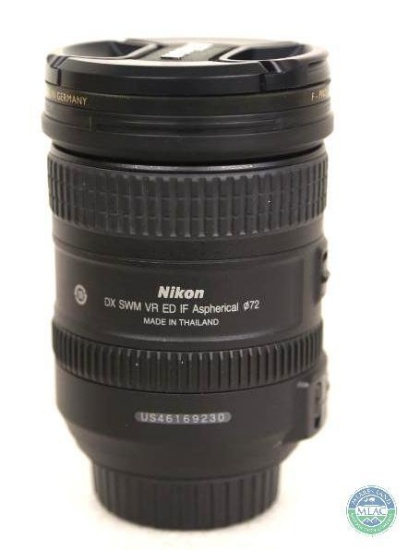 Nikkor AF-S DX VR 18-200 mm lens